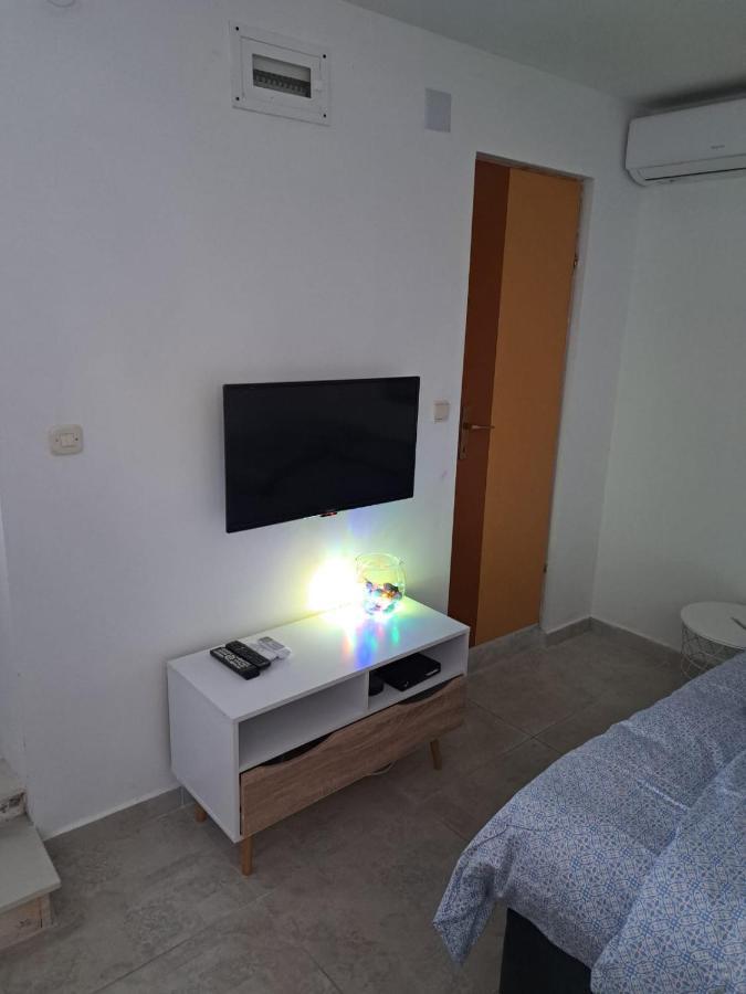 Near Beach Studio Kaštela Kültér fotó