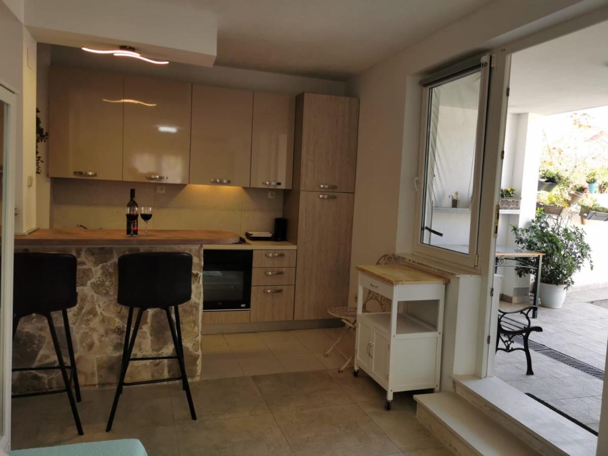 Near Beach Studio Kaštela Kültér fotó